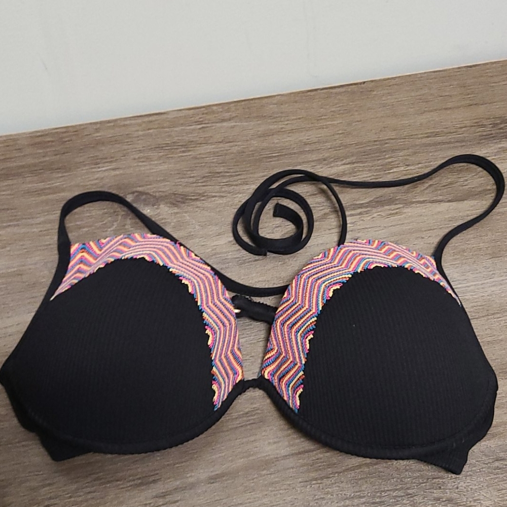 Shade and Shore bikini top